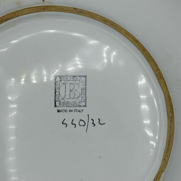 Bloomingdales Yellow Flower Charger Made in Italy Main Course 13 inch - Picture 3 of 4